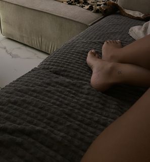 Eleftheria Eleftheriou feet photo thumbnail