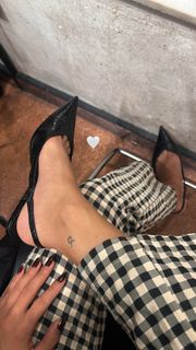 Eleftheria Eleftheriou feet photo thumbnail
