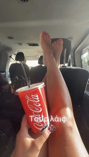 Eleftheria Eleftheriou feet photo 3