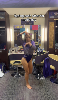 Elena Arenas feet photo 4