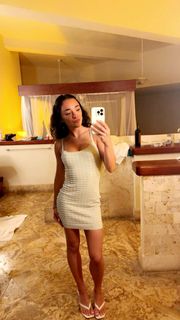 Elena Arenas feet photo 3