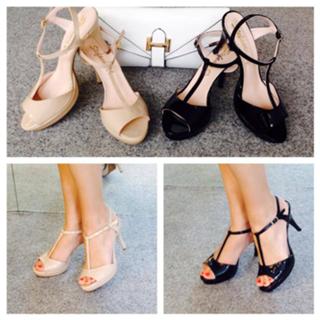 Elena Asimakopoulou feet photo 5