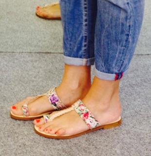 Elena Asimakopoulou feet photo 9