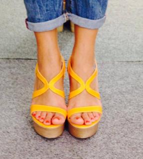 Elena Asimakopoulou feet photo 14