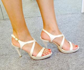 Elena Asimakopoulou feet photo 12
