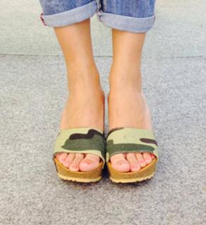 Elena Asimakopoulou feet photo 13