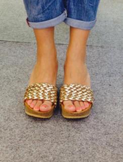 Elena Asimakopoulou feet photo 6