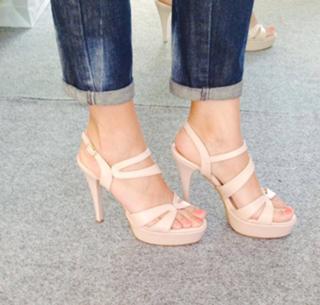Elena Asimakopoulou feet photo 5