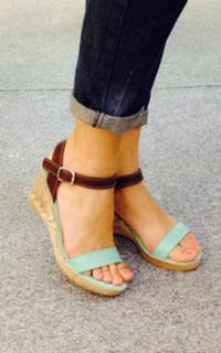 Elena Asimakopoulou feet photo 1