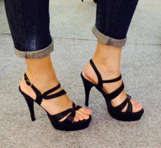 Elena Asimakopoulou feet photo 20