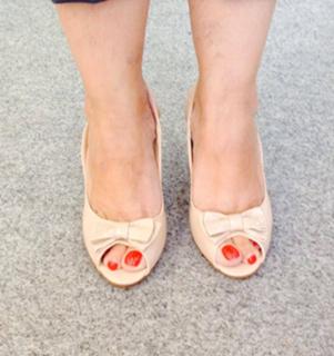 Elena Asimakopoulou feet photo 17