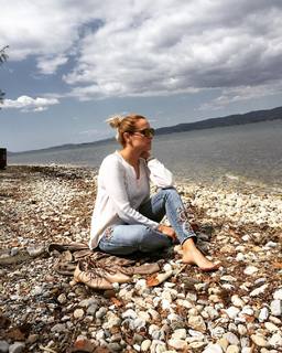 Elena Asimakopoulou feet photo 11