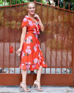 Elena Asimakopoulou feet photo 14