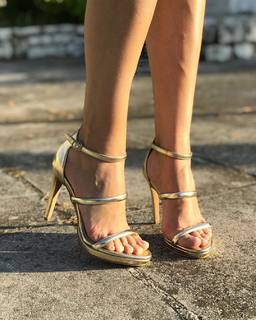 Elena Asimakopoulou feet photo 6