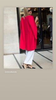 Elena Barolo feet photo thumbnail