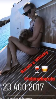 Elena Barolo feet photo thumbnail