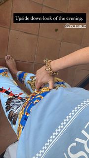 Elena Barolo feet photo thumbnail