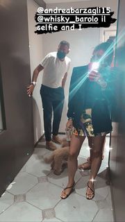 Elena Barolo feet photo thumbnail