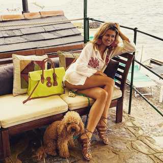 Elena Barolo feet photo thumbnail