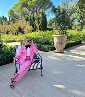 Elena Barolo feet photo thumbnail