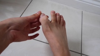 Elena Bateman feet photo 6