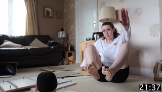 Elena Bateman feet photo 1