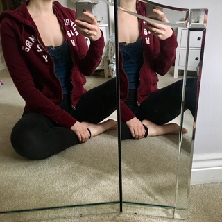 Elena Bateman feet photo 6