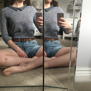 Elena Bateman feet photo 3