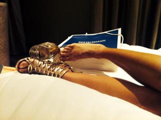 Elena Bruhn feet photo 2