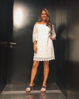 Elena Bruhn feet photo 6