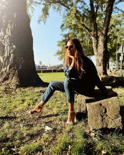 Elena Bruhn feet photo 15