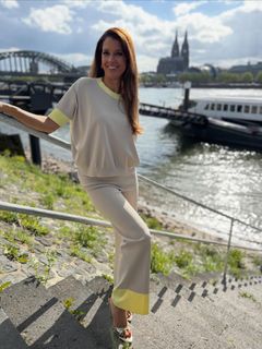 Elena Bruhn feet photo 1