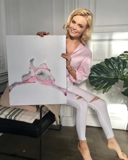 Elena Chernyavskaya feet photo 2