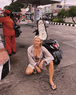 Elena Chernyavskaya feet photo 6