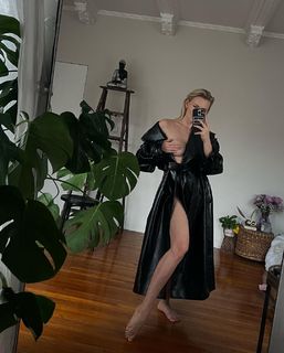 Elena Chernyavskaya feet photo 5