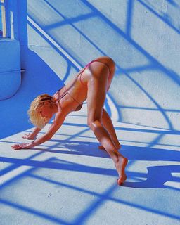 Elena Chernyavskaya feet photo 13