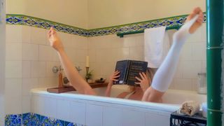 Elena Chernyavskaya feet photo 10
