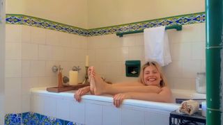 Elena Chernyavskaya feet photo 6