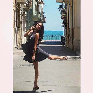 Elena D'Amario feet photo 6