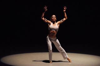 Elena D'Amario feet photo 9