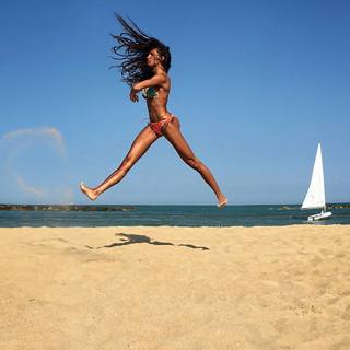Elena D'Amario feet photo 13
