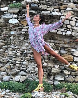 Elena D'Amario feet photo 19