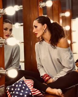 Elena D'Amario feet photo 16