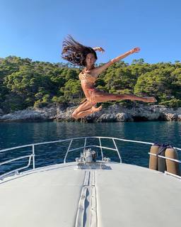 Elena D'Amario feet photo 7