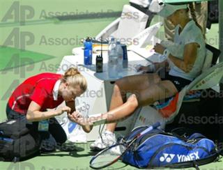 Elena Dementieva feet photo 9