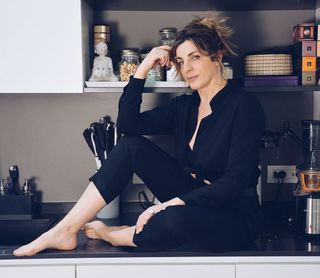 Elena Di Cioccio feet photo 10
