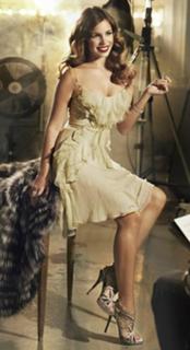 Elena Furiase feet photo 1