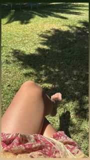 Elena Furiase feet photo 1
