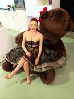 Elena Gheorghe feet photo 9