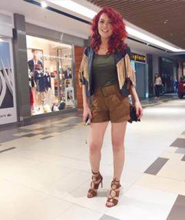 Elena Gheorghe feet photo 5